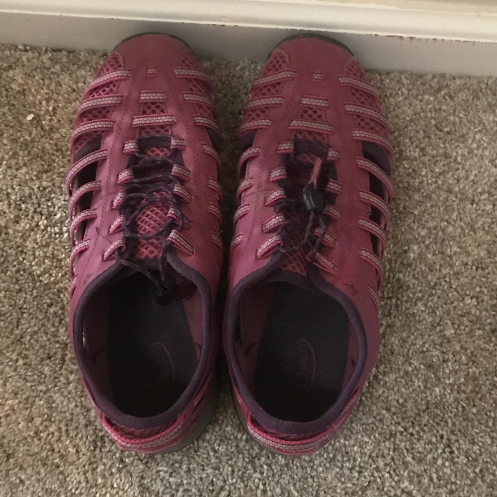Womens chacos